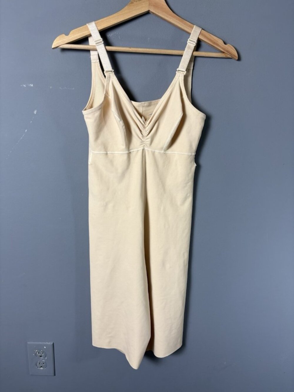 MARENA RECOVERY Womens L Beige Compression Girdle Bodysuit